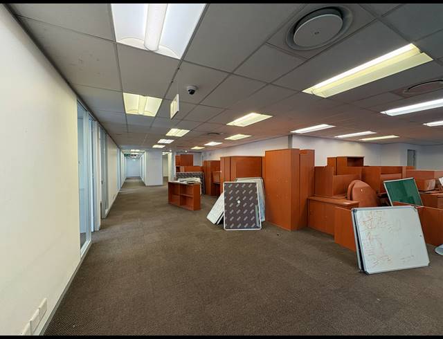 676.90M² OFFICE TO LET IN CAPE TOWN CITY CENTRE
